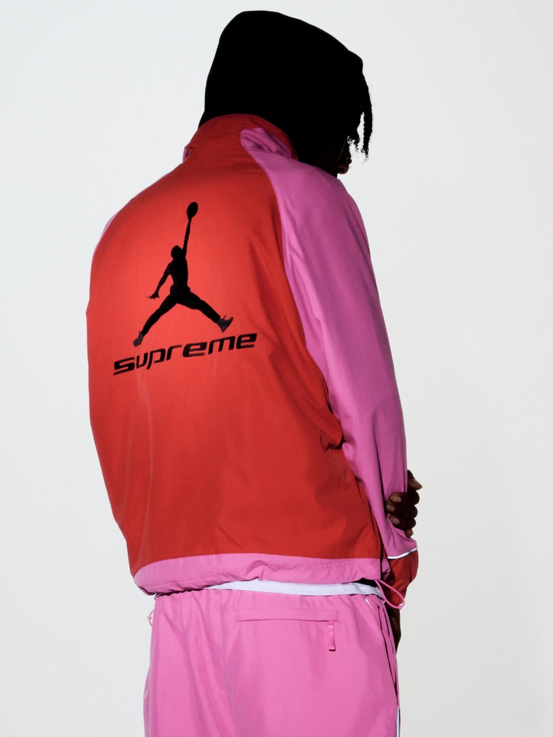 Colecția Supreme x Jordan Spring 2026 se lansează pe 4 iunie | FLEXDOG